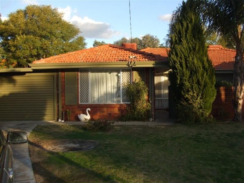 6A Brumby Place, Armadale WA 6112