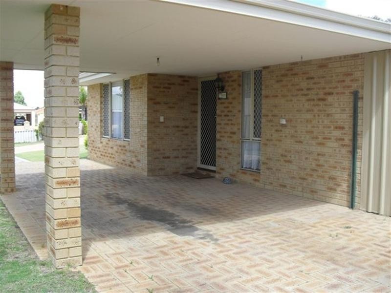 15 Akma Court, Maddington WA 6109