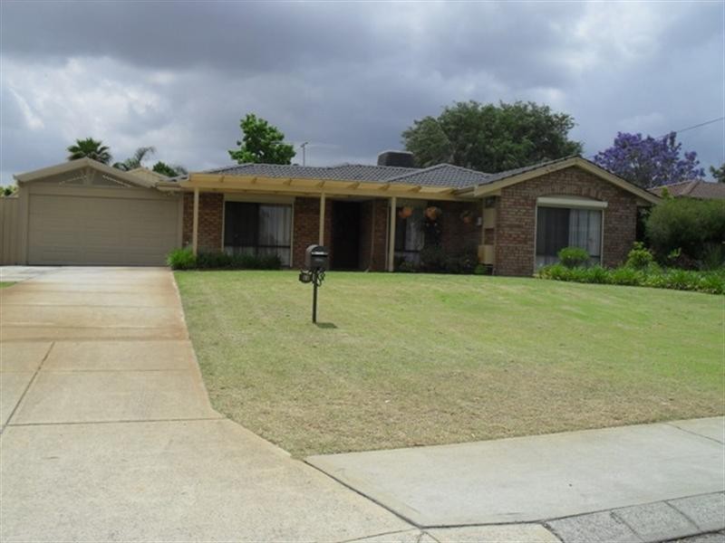 59 Wooramel Crescent, Gosnells WA 6110