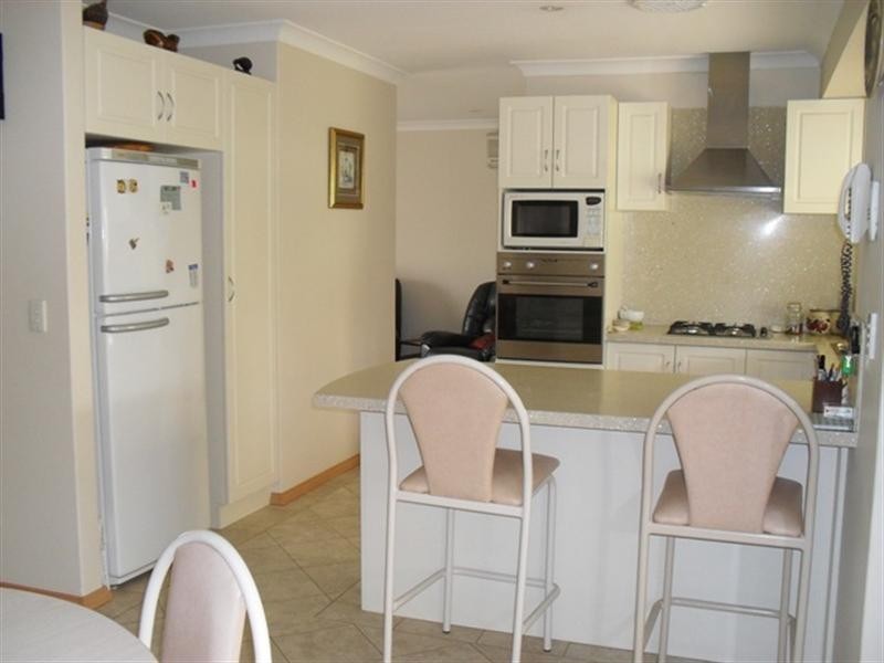 59 Wooramel Crescent, Gosnells WA 6110