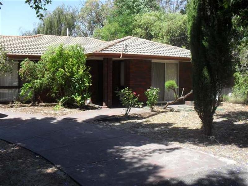 24 Sidcup Way, Kelmscott WA 6111