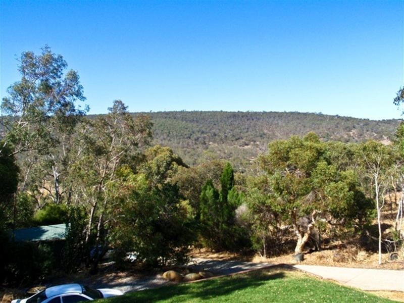 467 Brookton Highway, Roleystone WA 6111