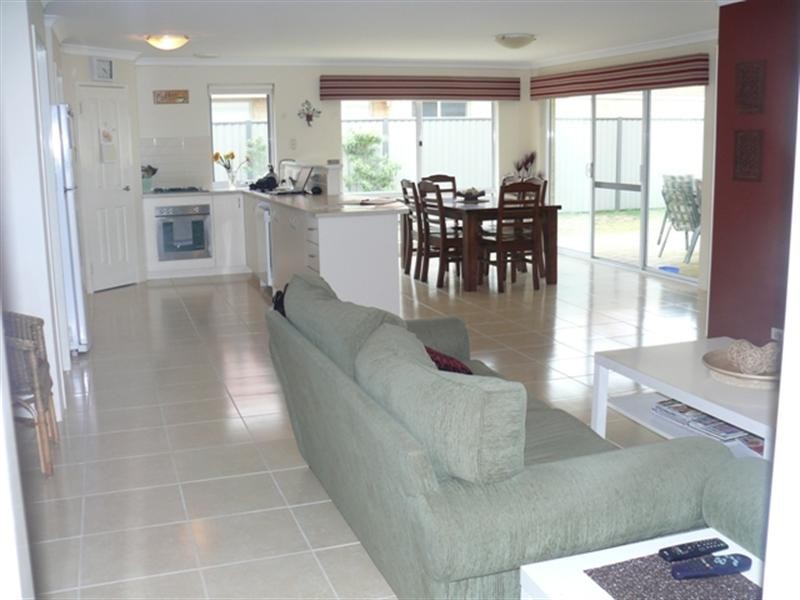 23 Burgess Drive, Byford WA 6122