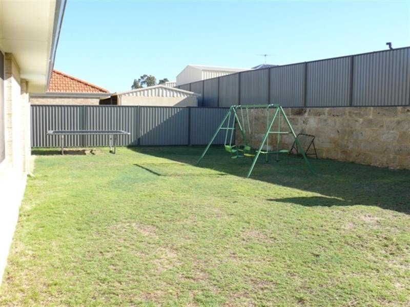 23 Burgess Drive, Byford WA 6122