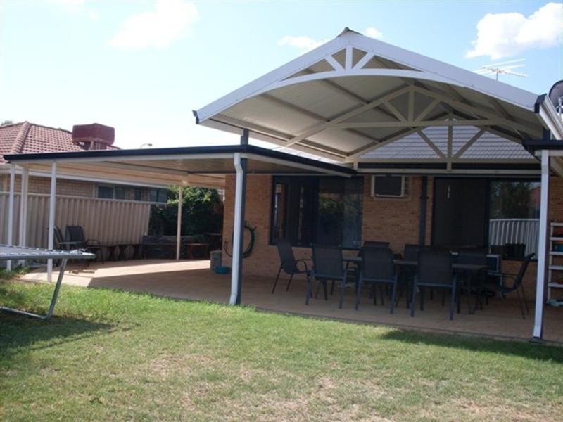 12 Needlewood Rise, Kenwick WA 6107