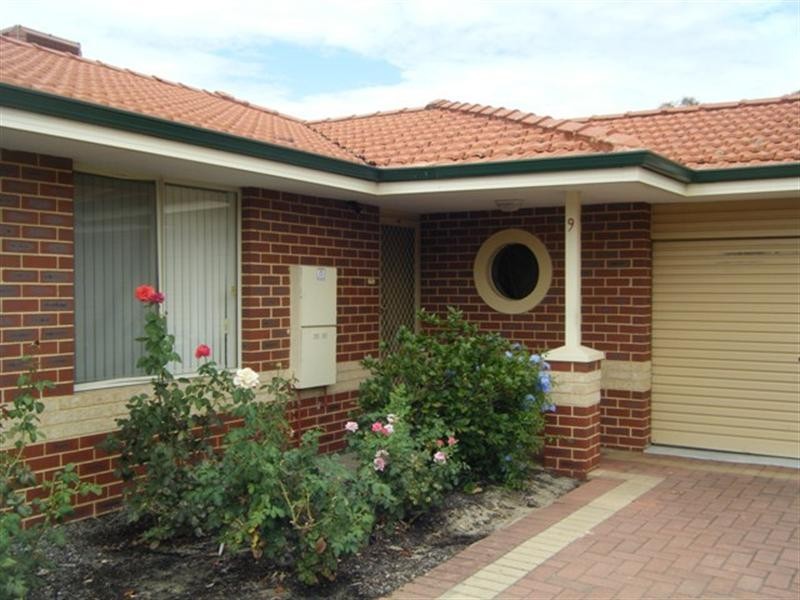 9/12 Heron Place, Maddington WA 6109