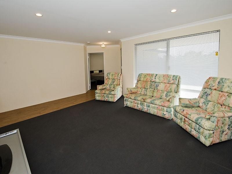 72 HARRISDALE Drive, Harrisdale WA 6112