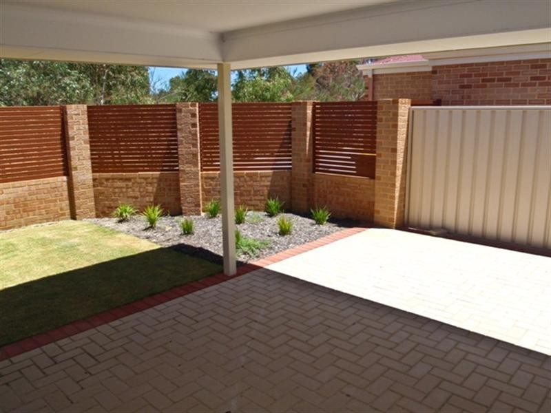 17A Summershill Gate, Kenwick WA 6107