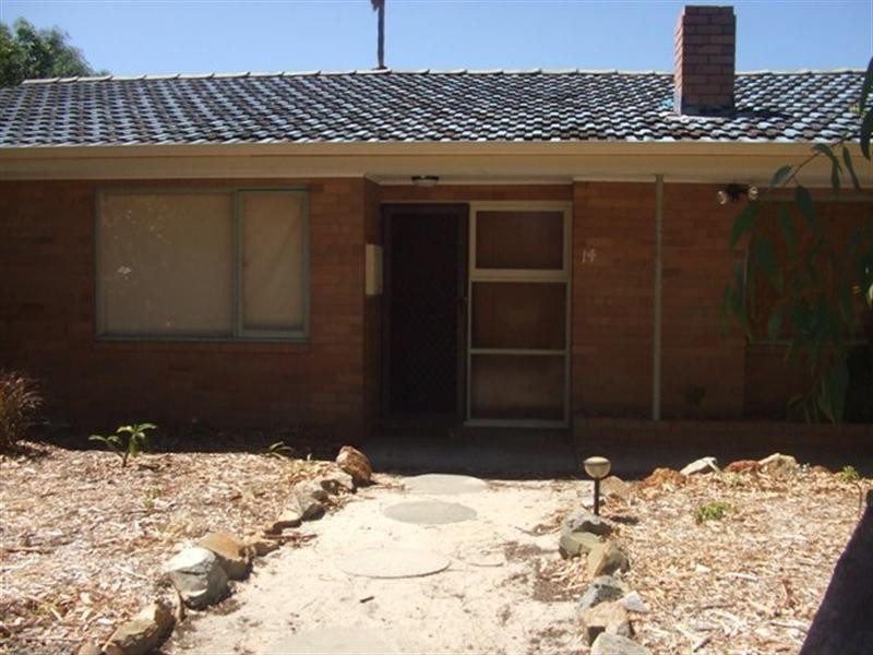 14 Holling Street, Maddington WA 6109