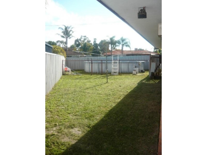 3 Newbold Court, Gosnells WA 6110