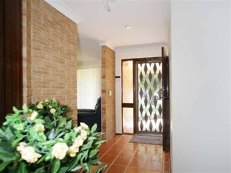 29 Osprey Way, Thornlie WA 6108