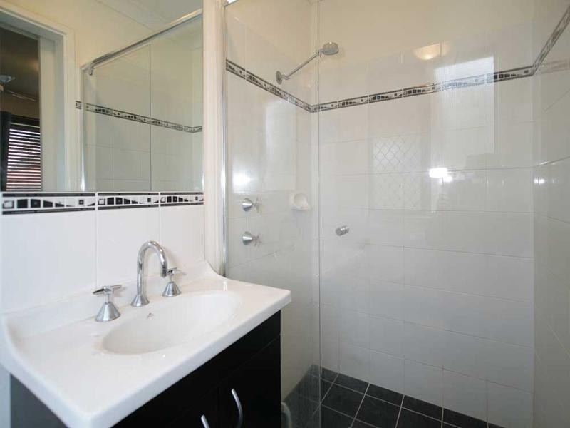 2 BAYLEY Close, Gosnells WA 6110