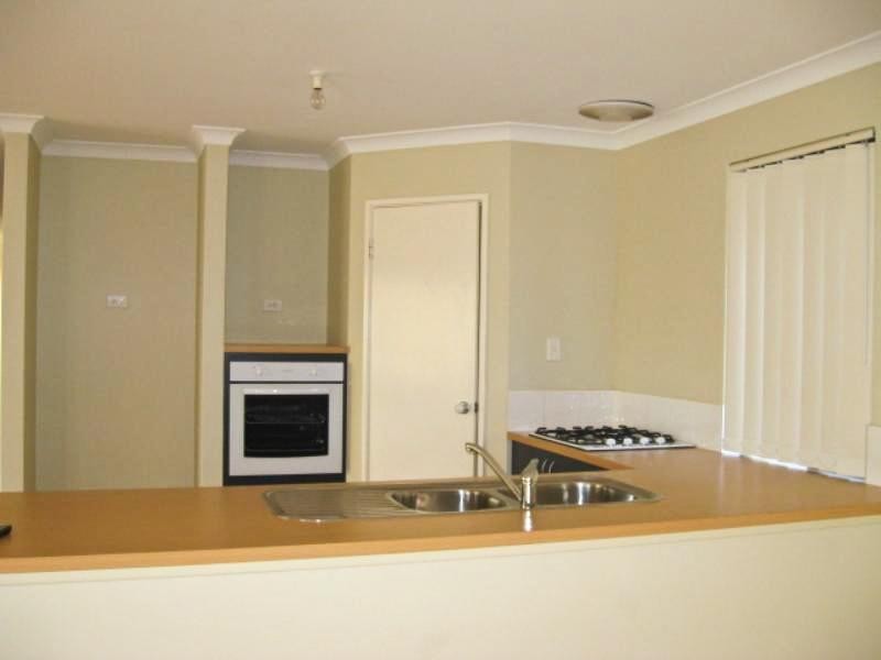 16 AMITY Circuit, Shoalwater WA 6169