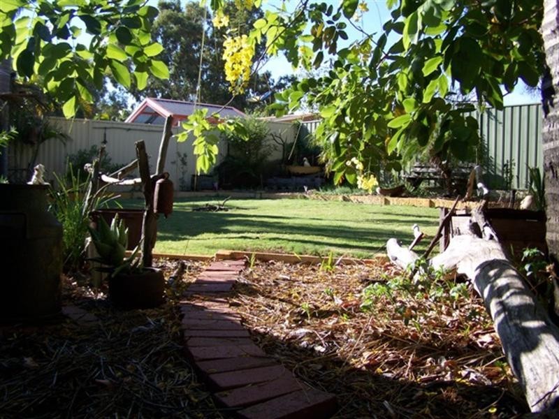 3 Gwalia Place, Gosnells WA 6110