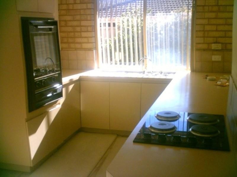 6/9 Heron Place, Maddington WA 6109