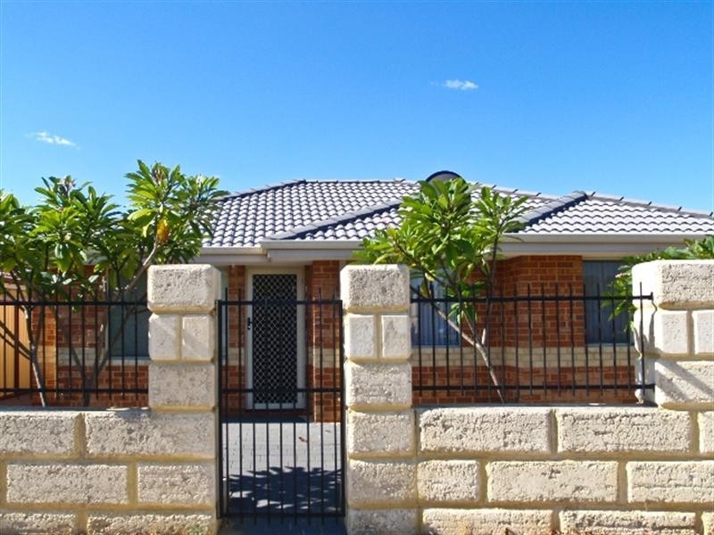 10/6 GOLD Court, Maddington WA 6109