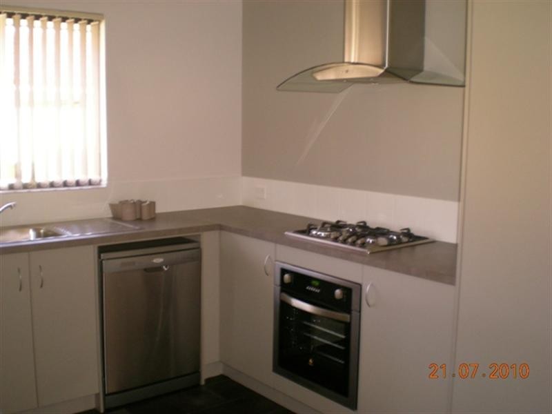 32 Reigate Street, Gosnells WA 6110