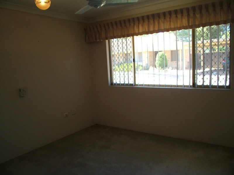24 Southdown Place, Thornlie WA 6108
