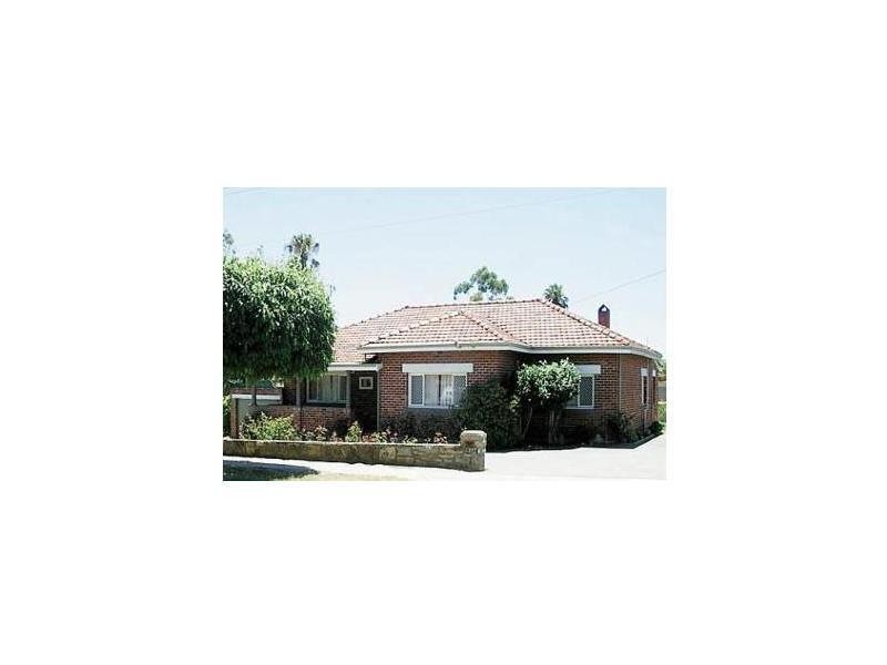 2008 Albany Highway, Maddington WA 6109