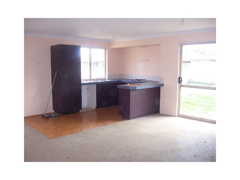 10 Hastie Close, Brookdale WA 6112