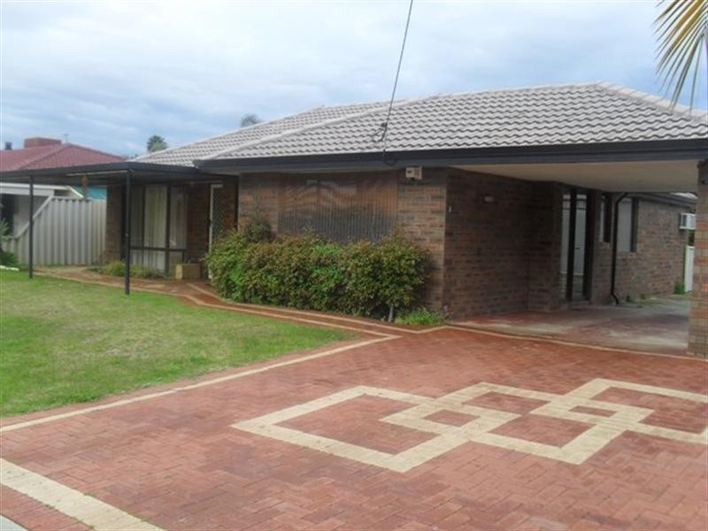 116 Southern River Road, Gosnells WA 6110