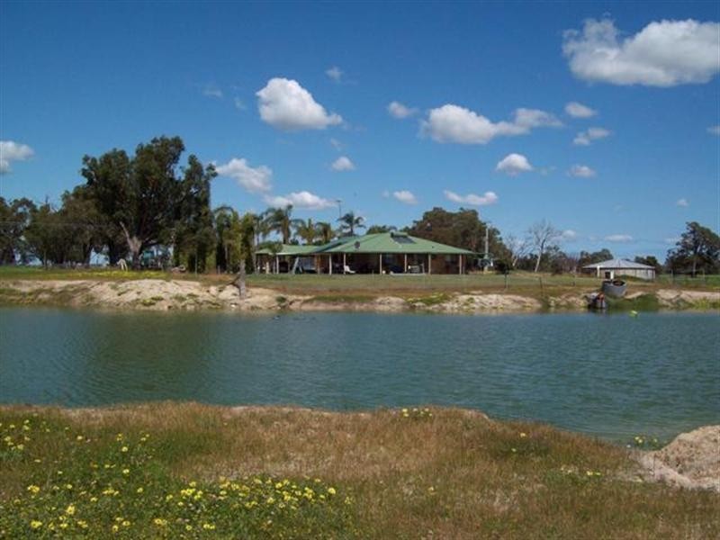 630 Elliott Road, Keysbrook WA 6126