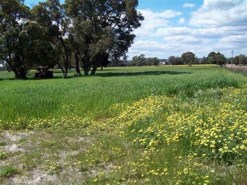 630 Elliott Road, Keysbrook WA 6126