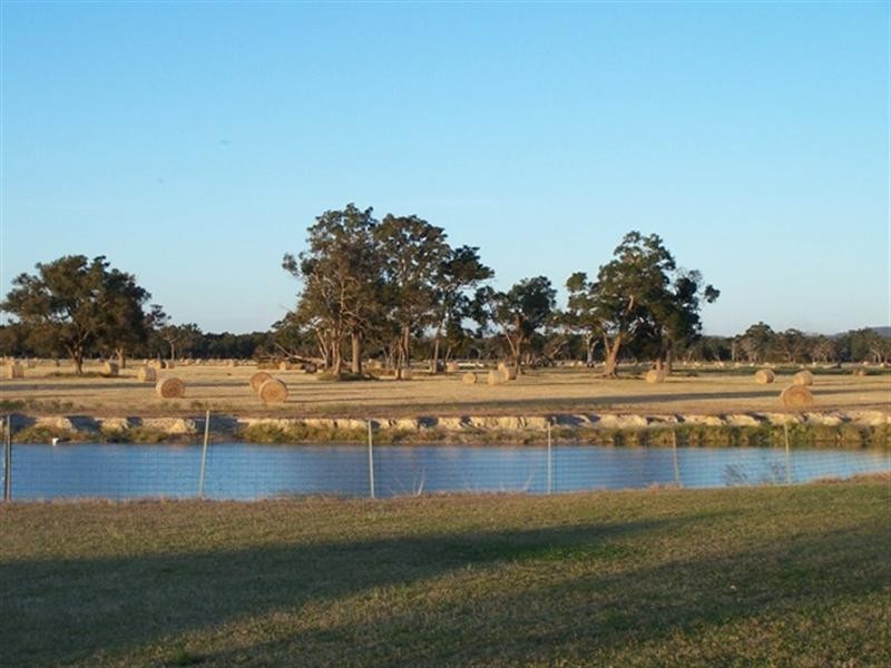 630 Elliott Road, Keysbrook WA 6126