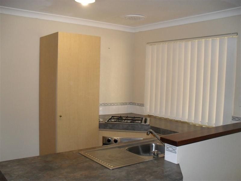 9 Hazelwood Road, Maddington WA 6109