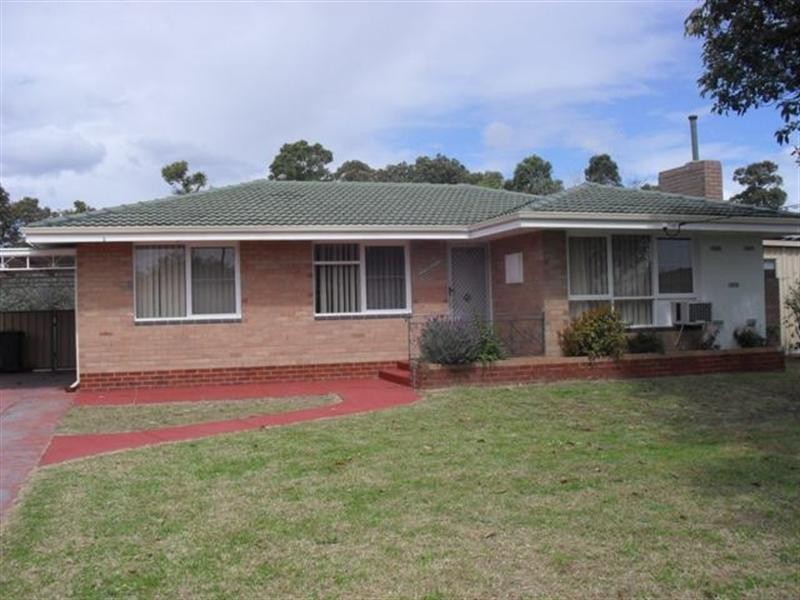 32 EDINBRIDGE Road, Kenwick WA 6107