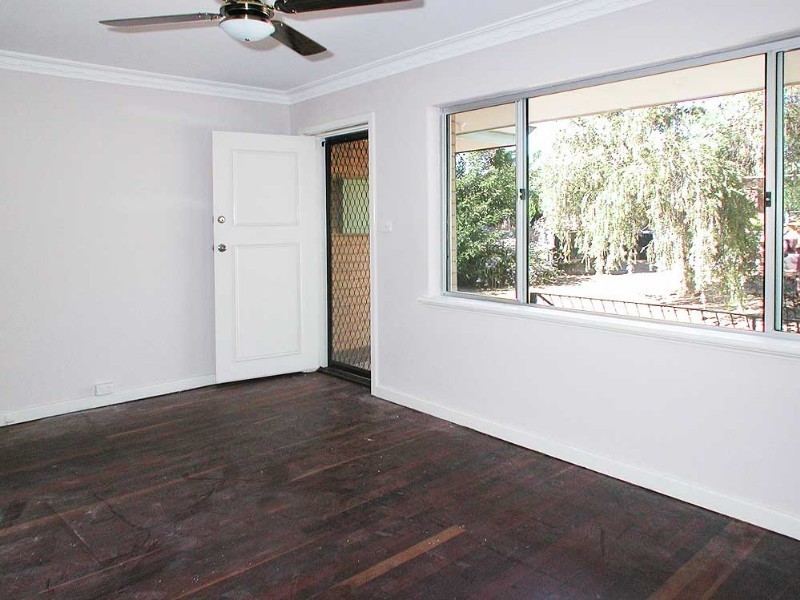 70 James Street, Gosnells WA 6110