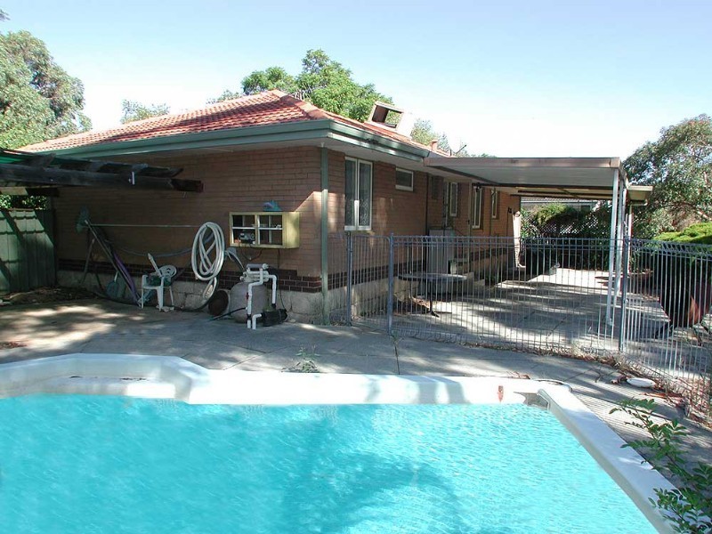 70 James Street, Gosnells WA 6110