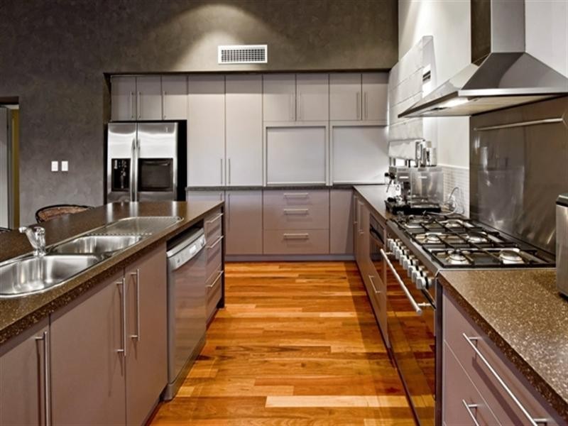 93 Glen Iris Drive, Jandakot WA 6164