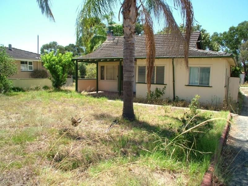 16 Hartley Street, Gosnells WA 6110