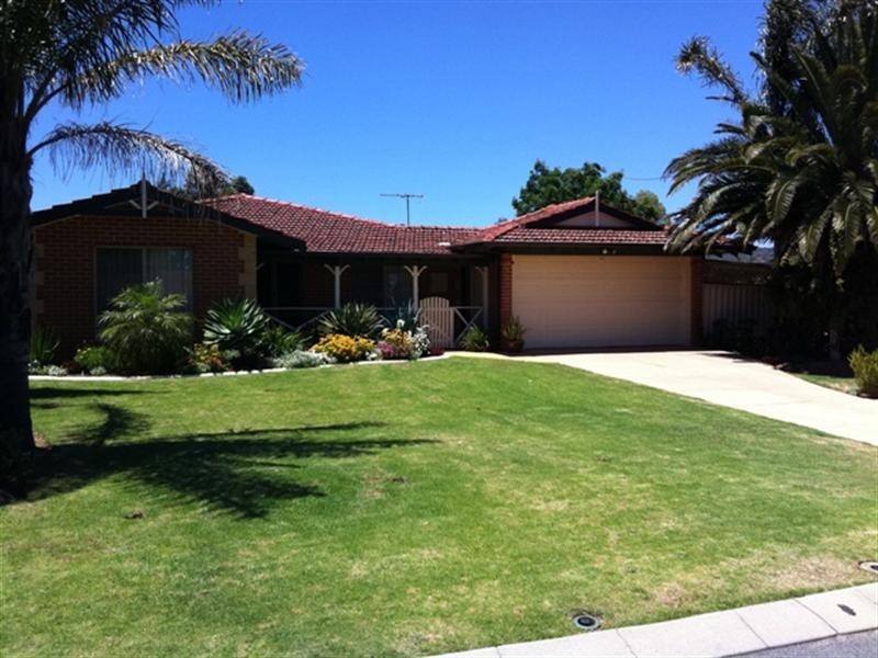 5 Bronzewing Court, Brookdale WA 6112