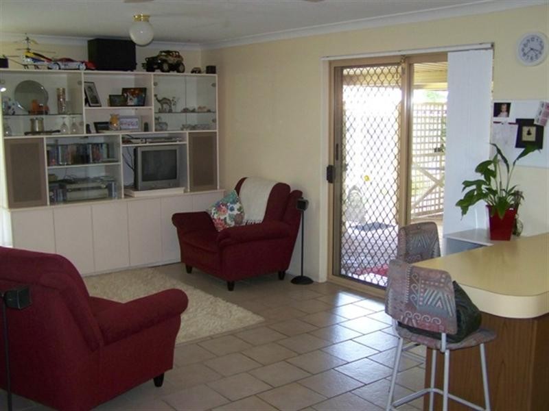 5 Bronzewing Court, Brookdale WA 6112