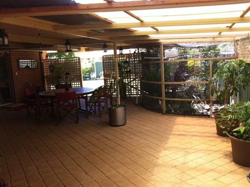 5 Bronzewing Court, Brookdale WA 6112