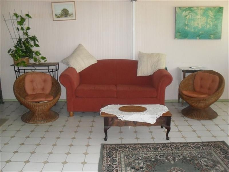 9 Huggins Road, Thornlie WA 6108