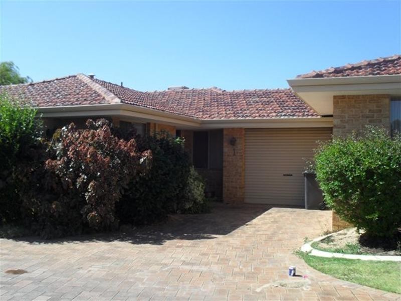1/4 Heron Place, Maddington WA 6109