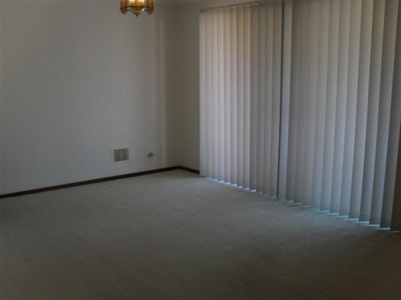 1/4 Heron Place, Maddington WA 6109