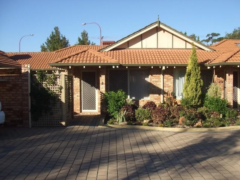 8/2 Hartley Street, Gosnells WA 6110