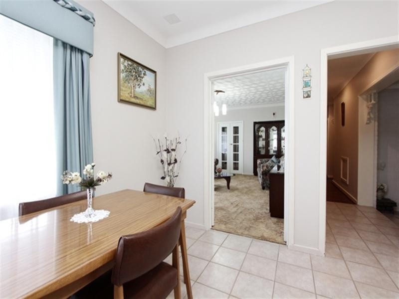 18 Wilpon Street, Beckenham WA 6107