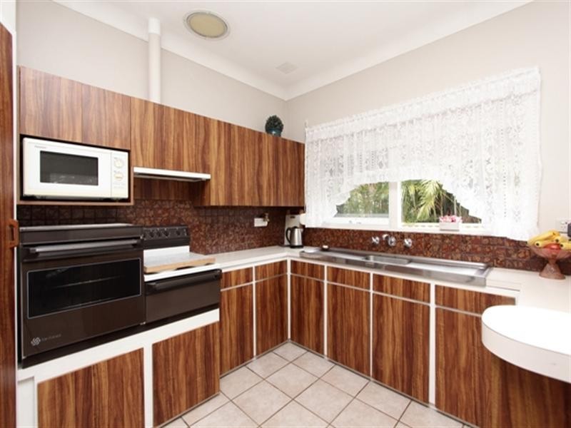 18 Wilpon Street, Beckenham WA 6107