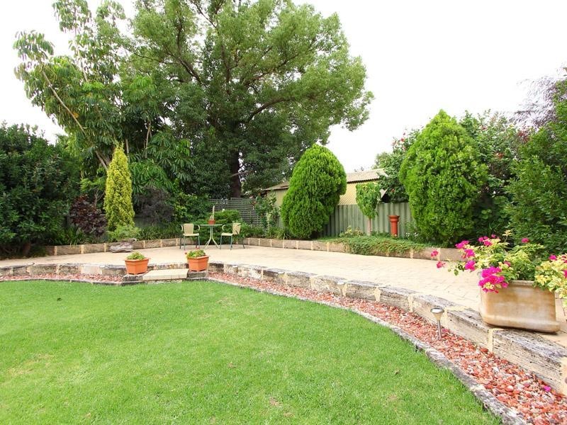 18 Wilpon Street, Beckenham WA 6107