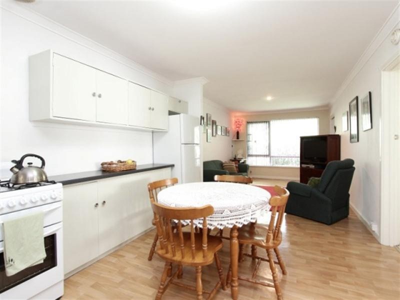 15b Clifton Street, Maddington WA 6109