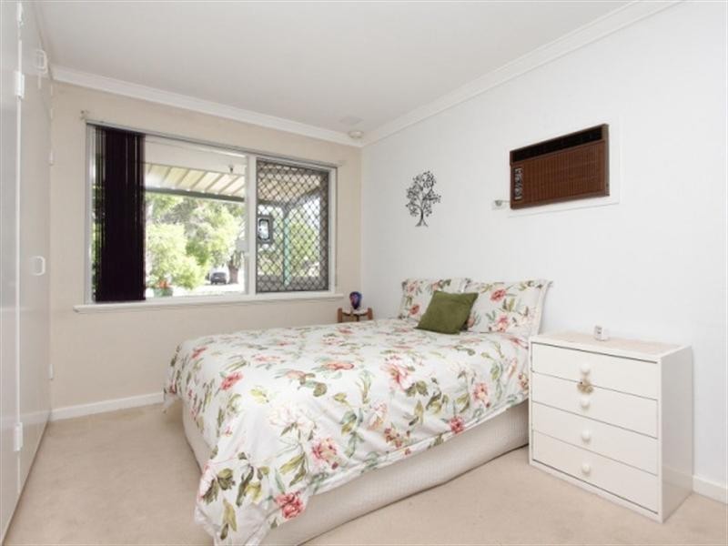 15b Clifton Street, Maddington WA 6109