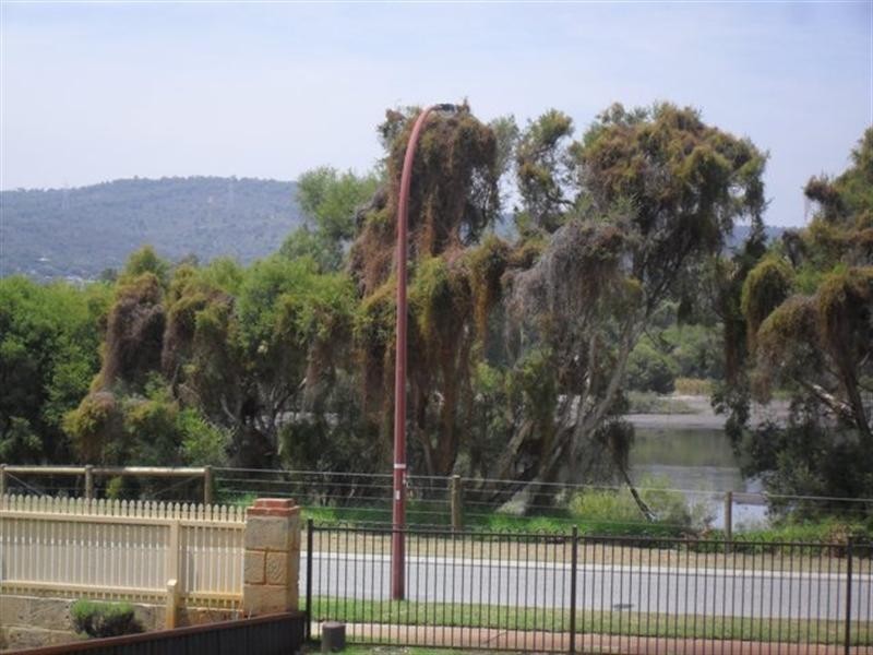 31 May Street, Gosnells WA 6110