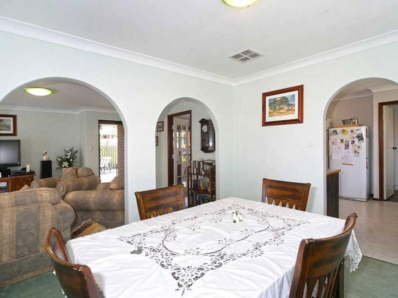 23 Eynesford Street, Gosnells WA 6110