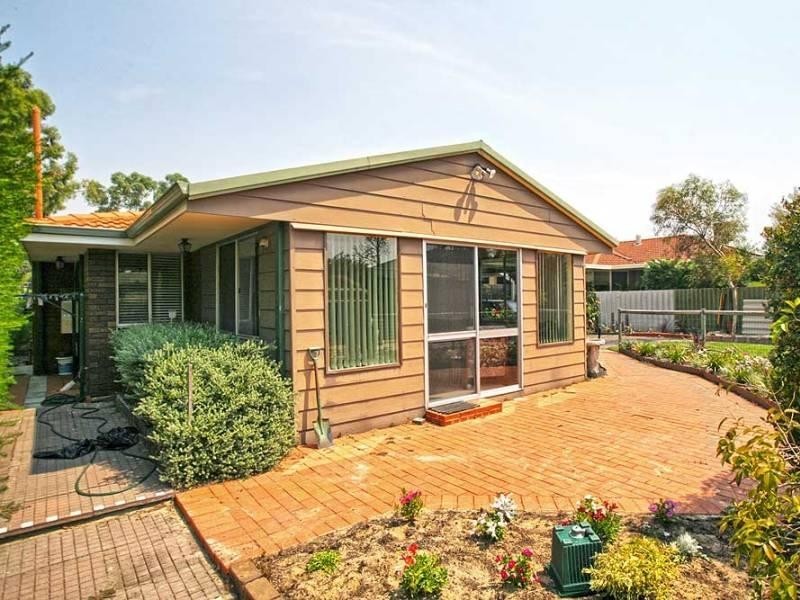 23 Eynesford Street, Gosnells WA 6110