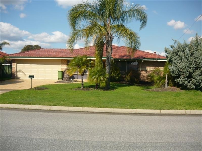 29 Sydenham Street, Beckenham WA 6107